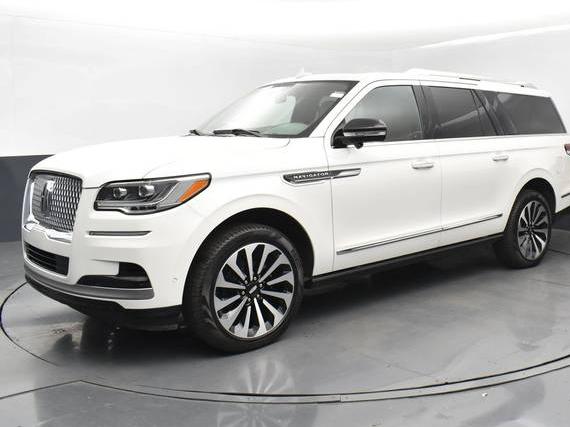 LINCOLN NAVIGATOR L 2024 5LMJJ3LG3REL06677 image LINCOLN NAVIGATOR L 2024 5LMJJ3LG3REL06677 image